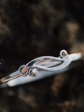 Sonya’s St. Croix Hook Bracelet-Air